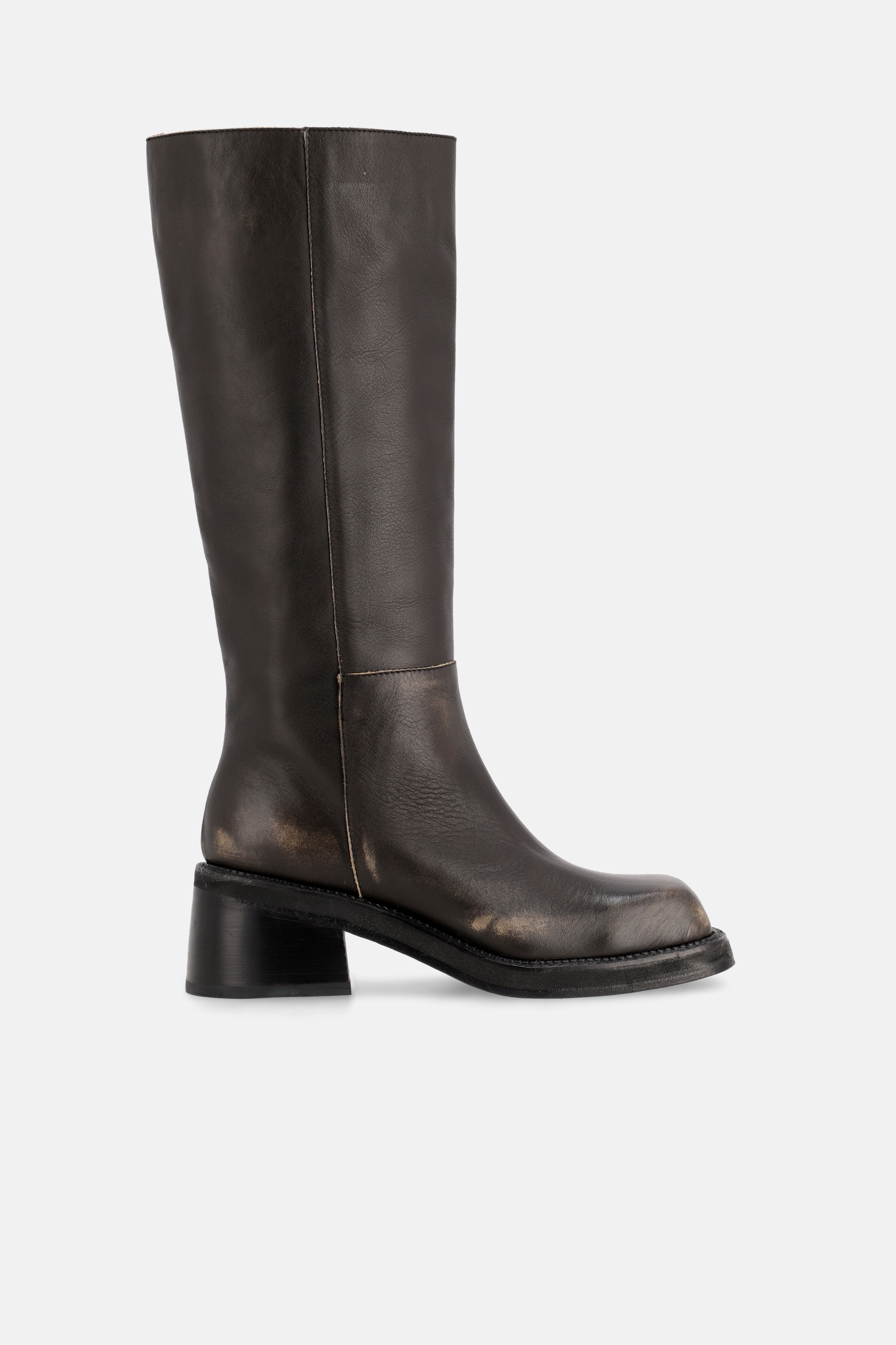 BOTA KATE