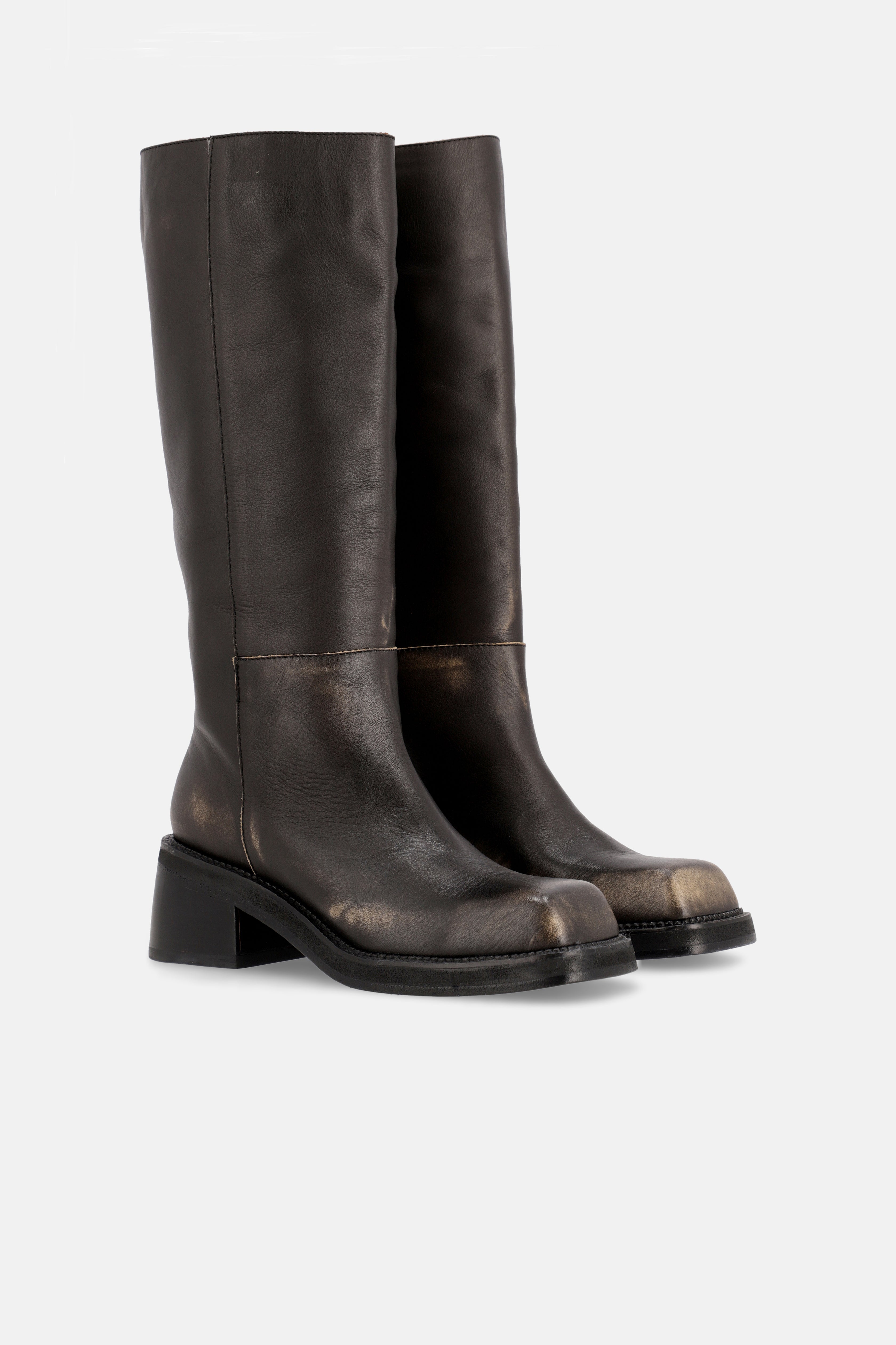 BOTA KATE