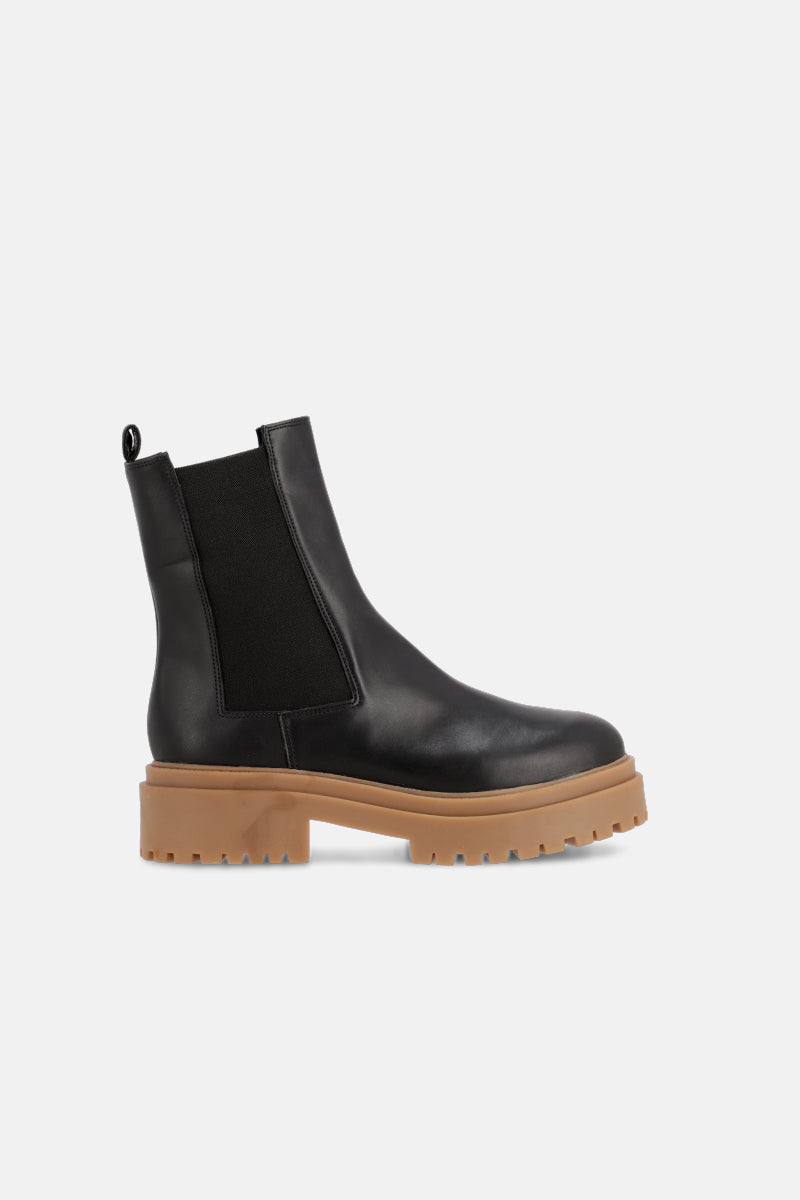 BOTA SARZIA