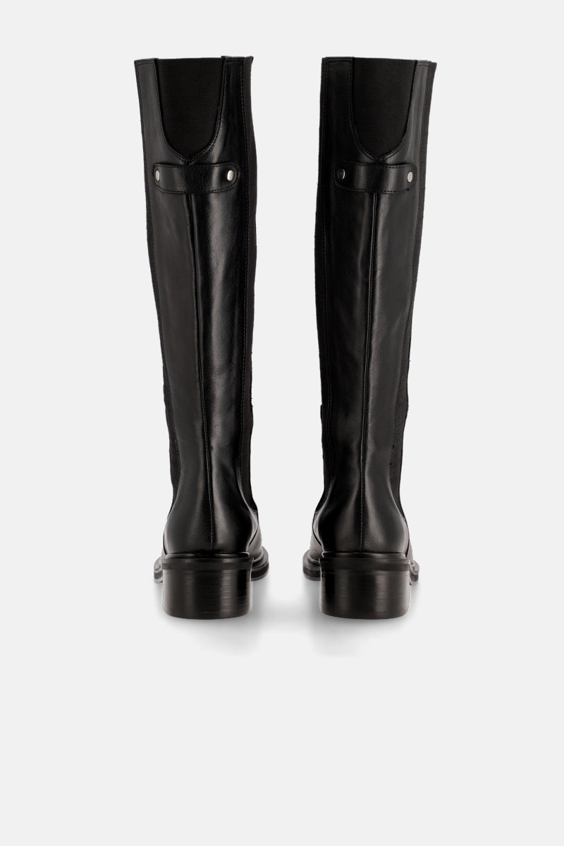 BOTA ZEPPEL