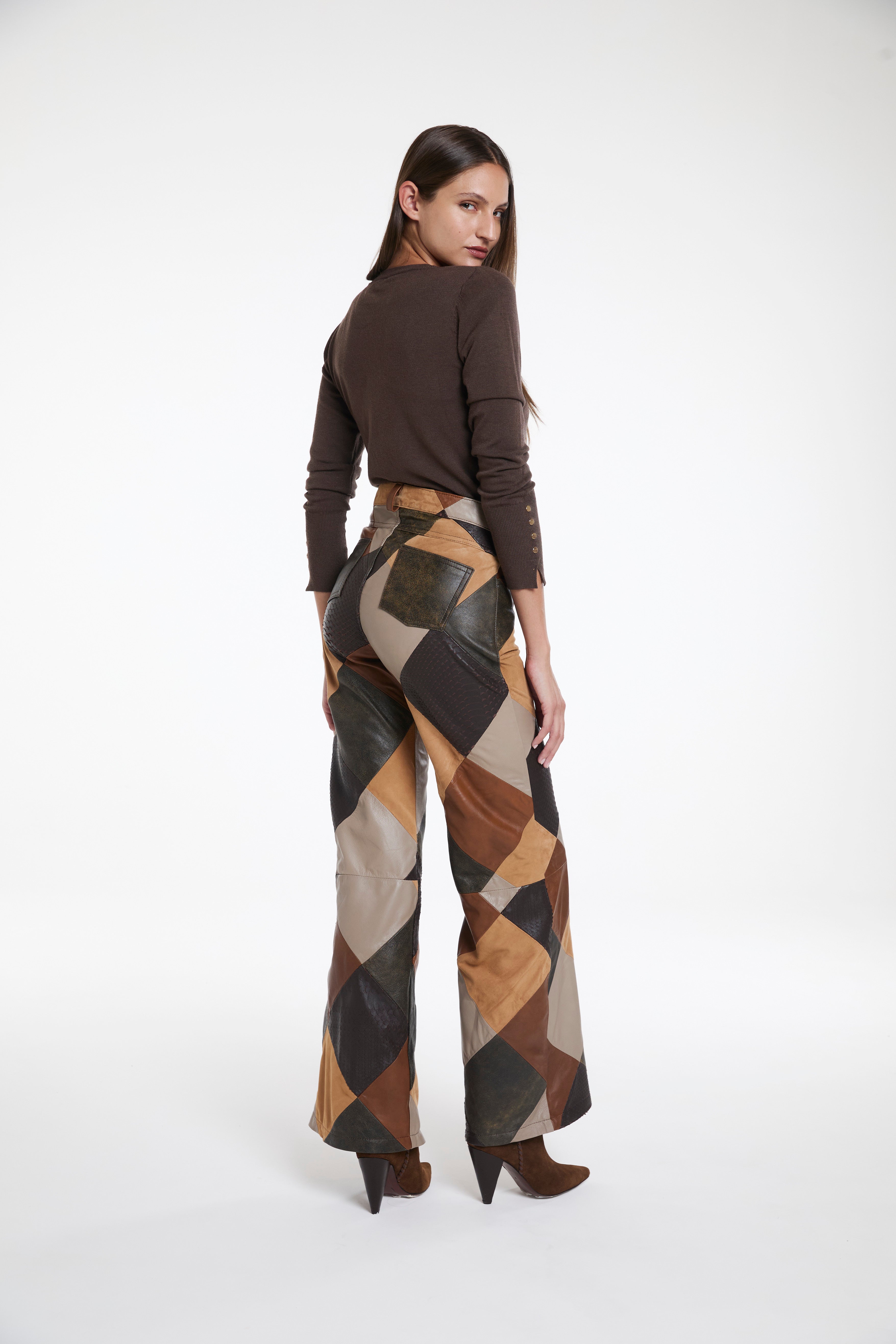 PANTALÓN ROCKET - CUERO DE OVEJA - JUSTA OSADÍA