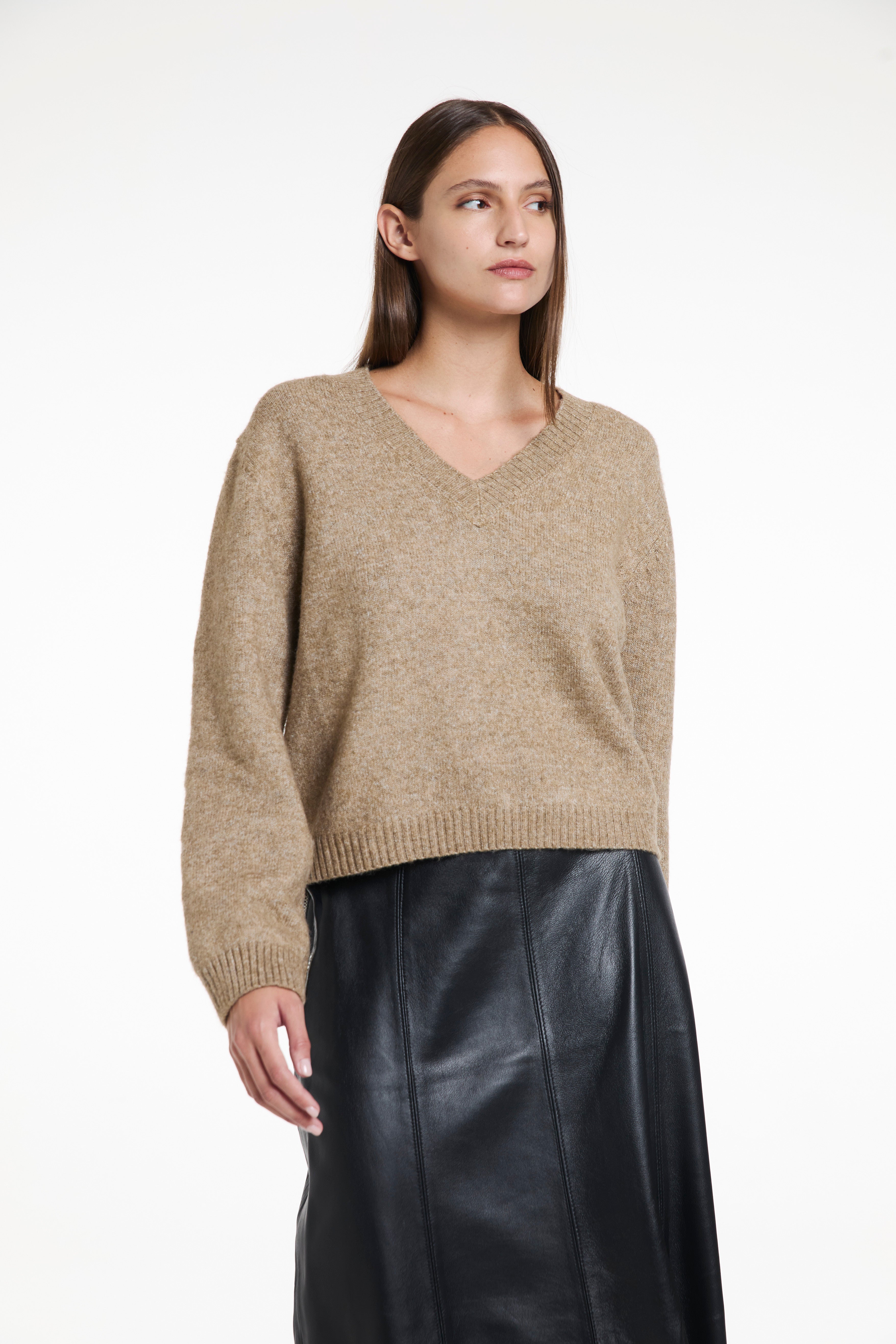 SWEATER CLASSIC