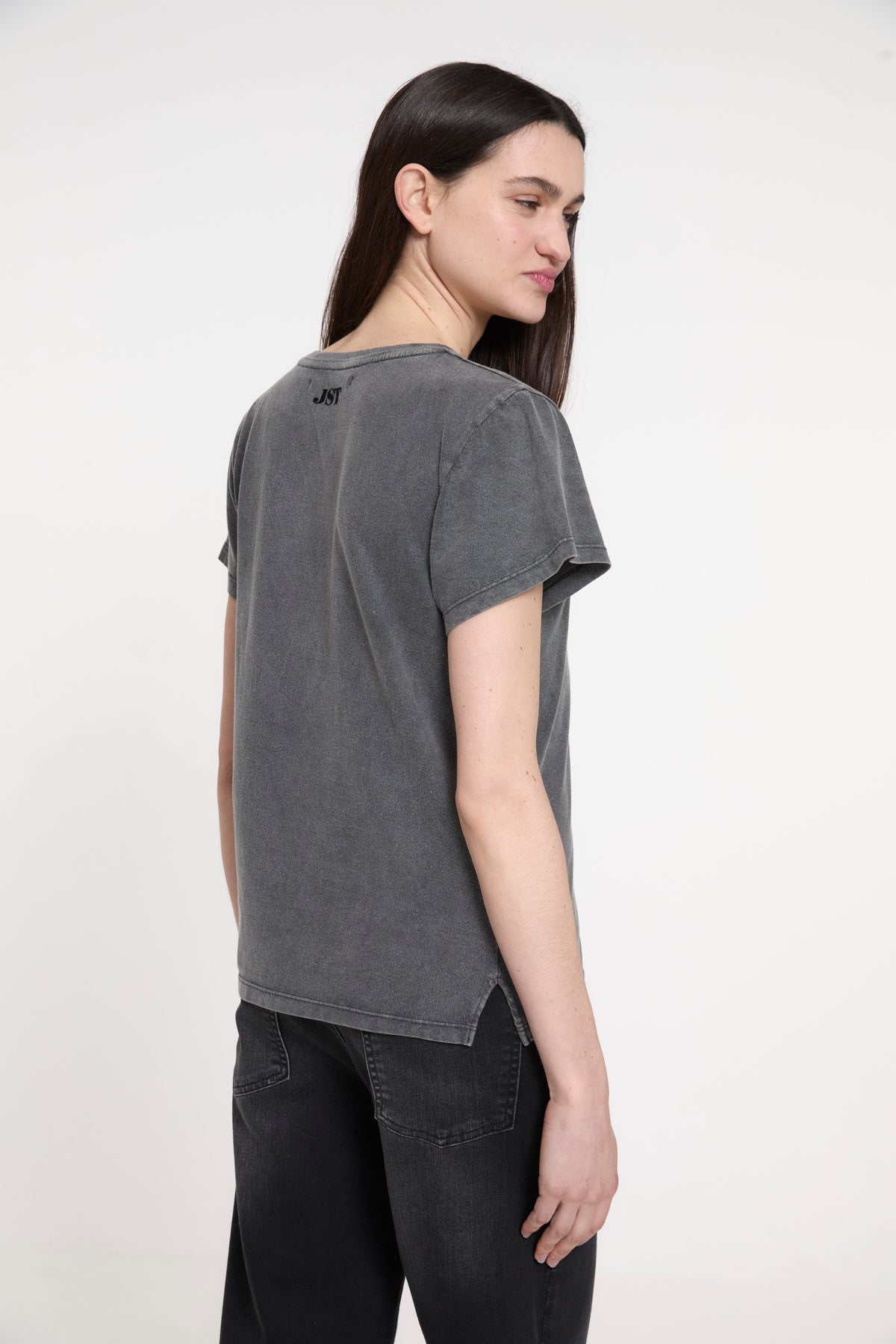 REMERA LET’S LOVE