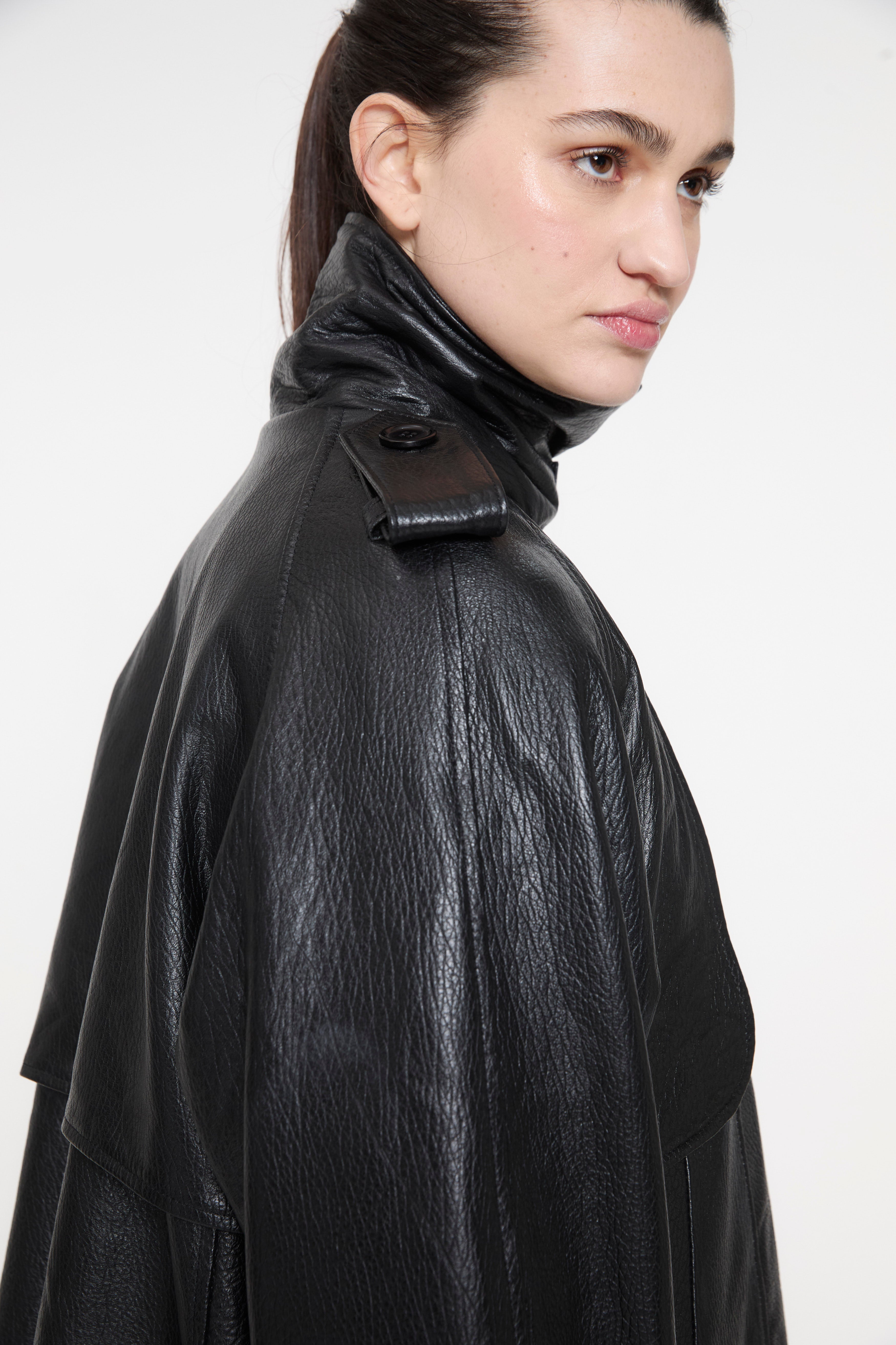 TRENCH CORTO RAIN