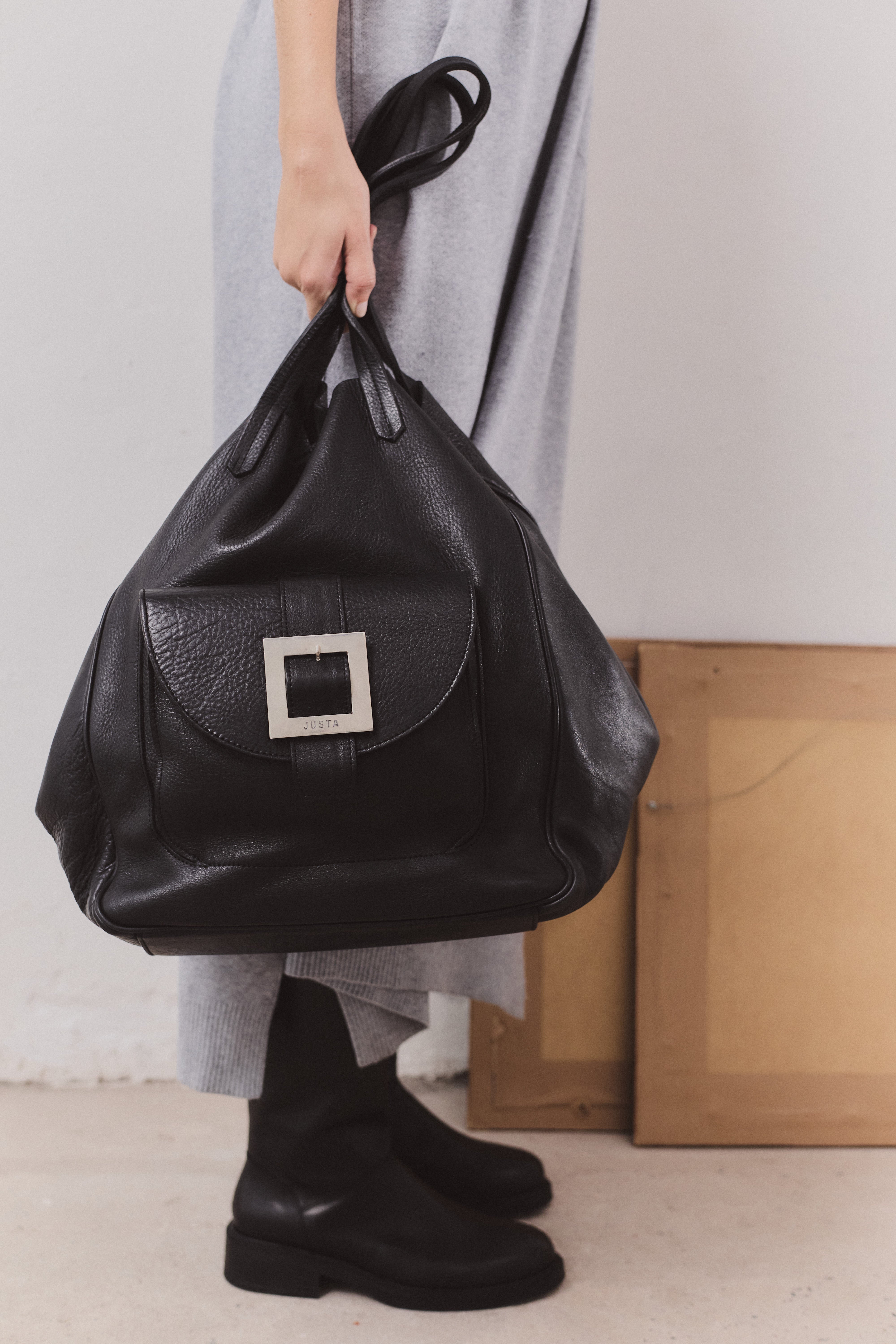MAXI BAG MOMA