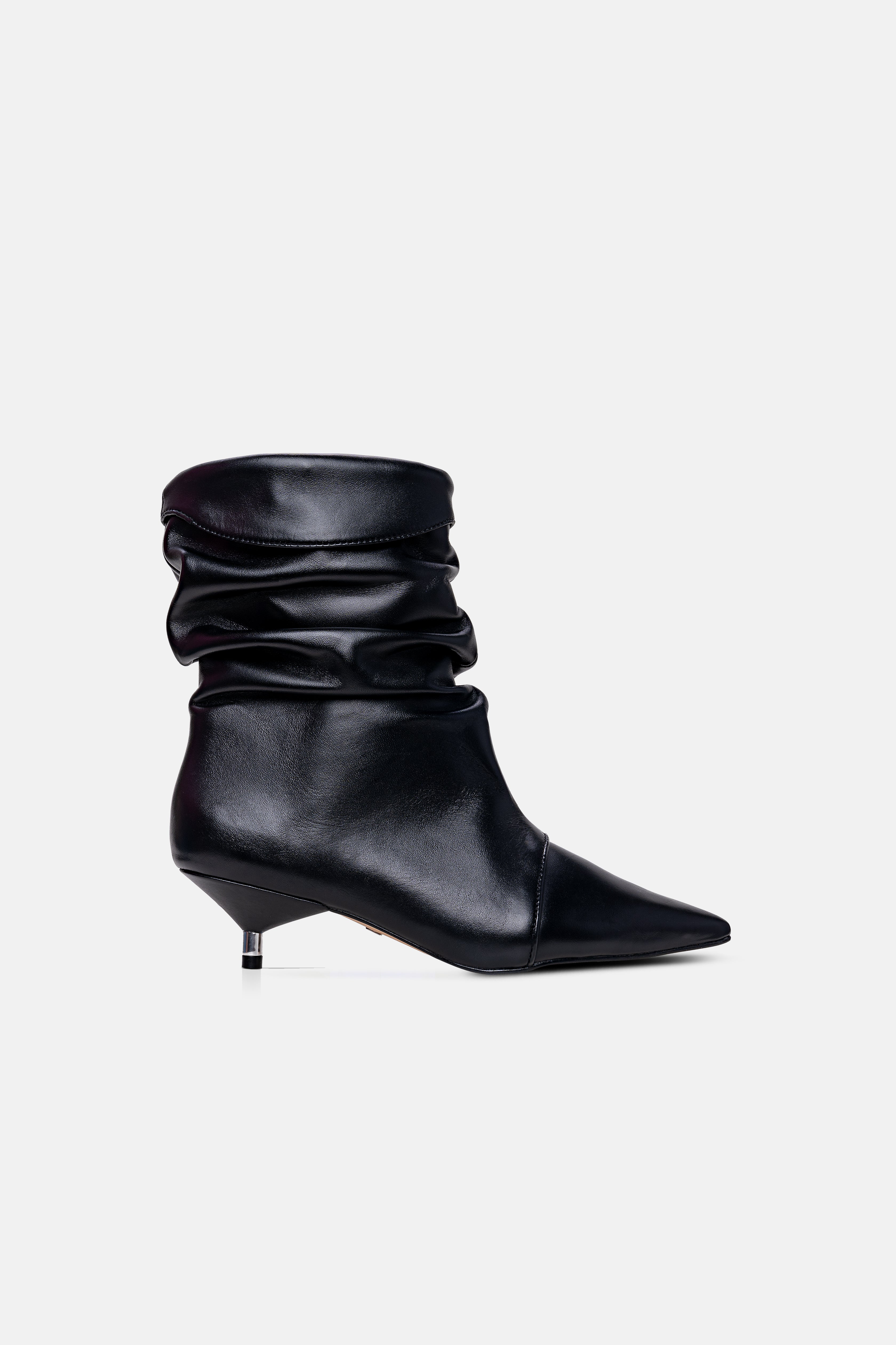 BOTA VIRGINE
