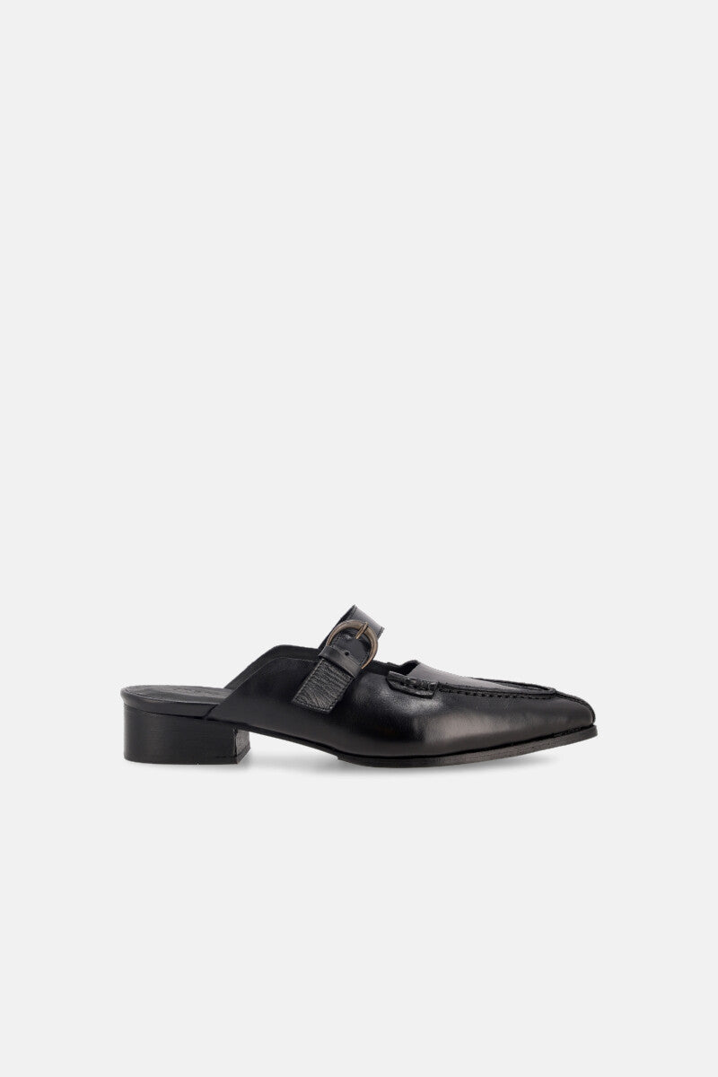 MULE ADEN