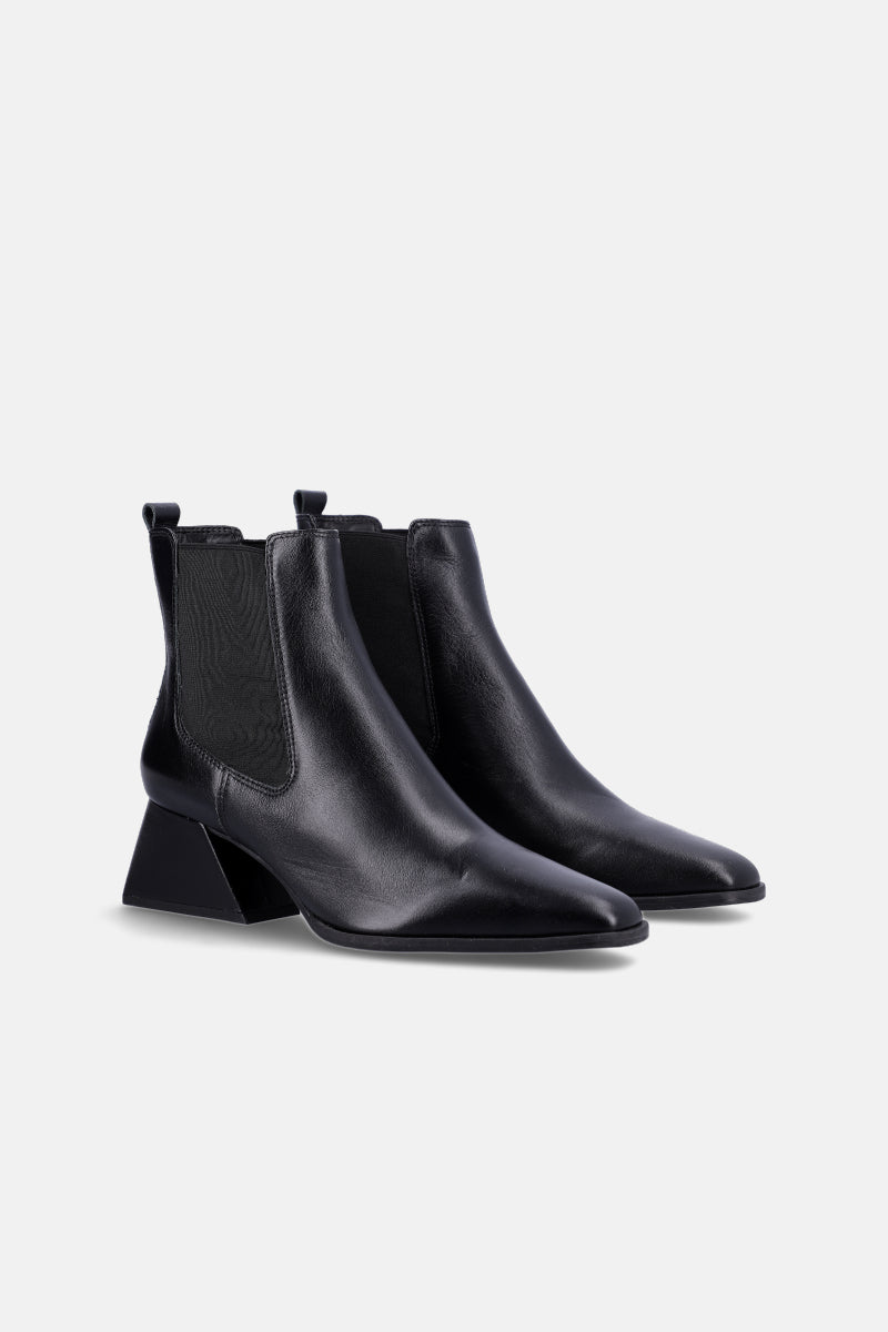 BOTA - CUERO - JUSTA OSADIA