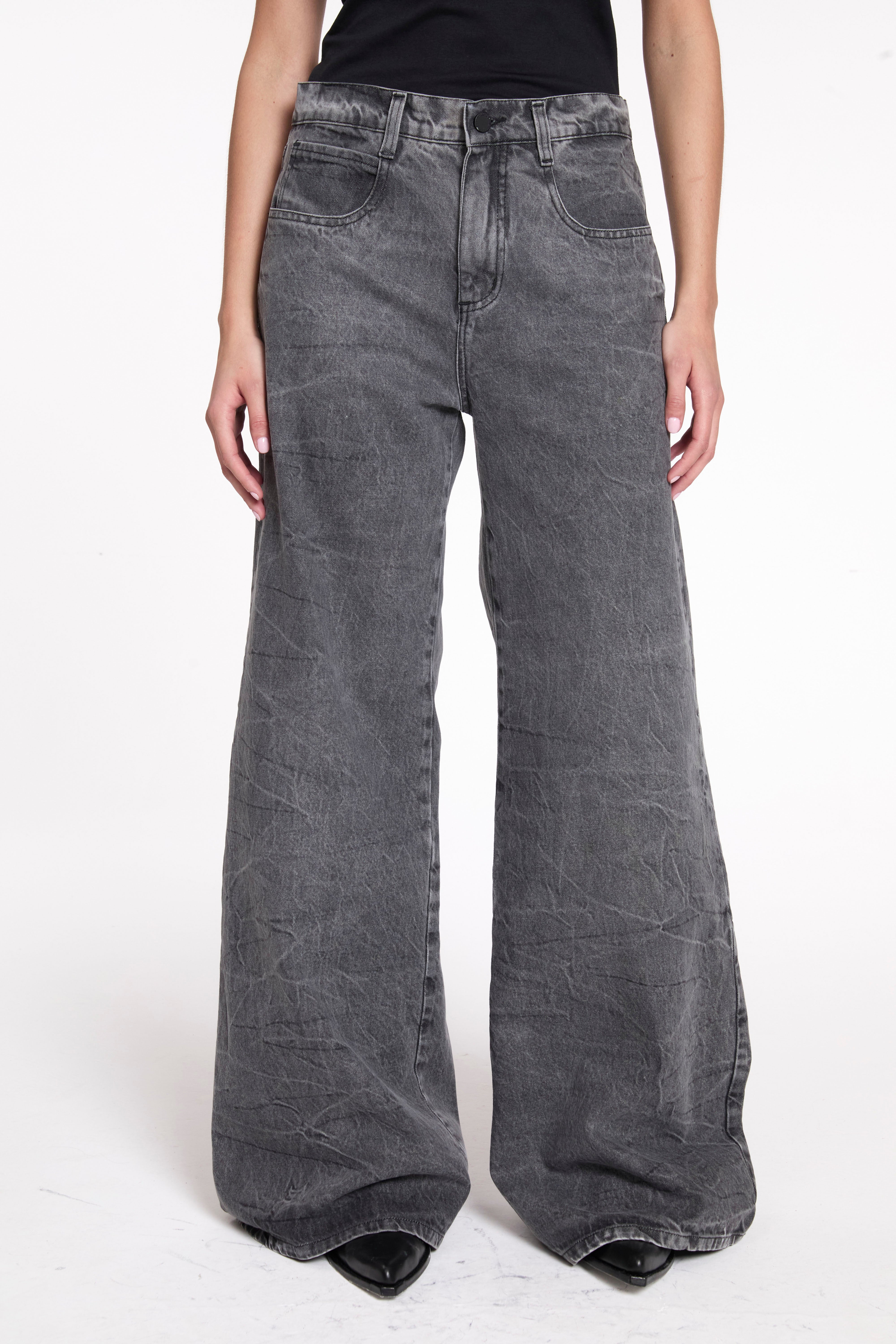 JEAN REVOLUTION