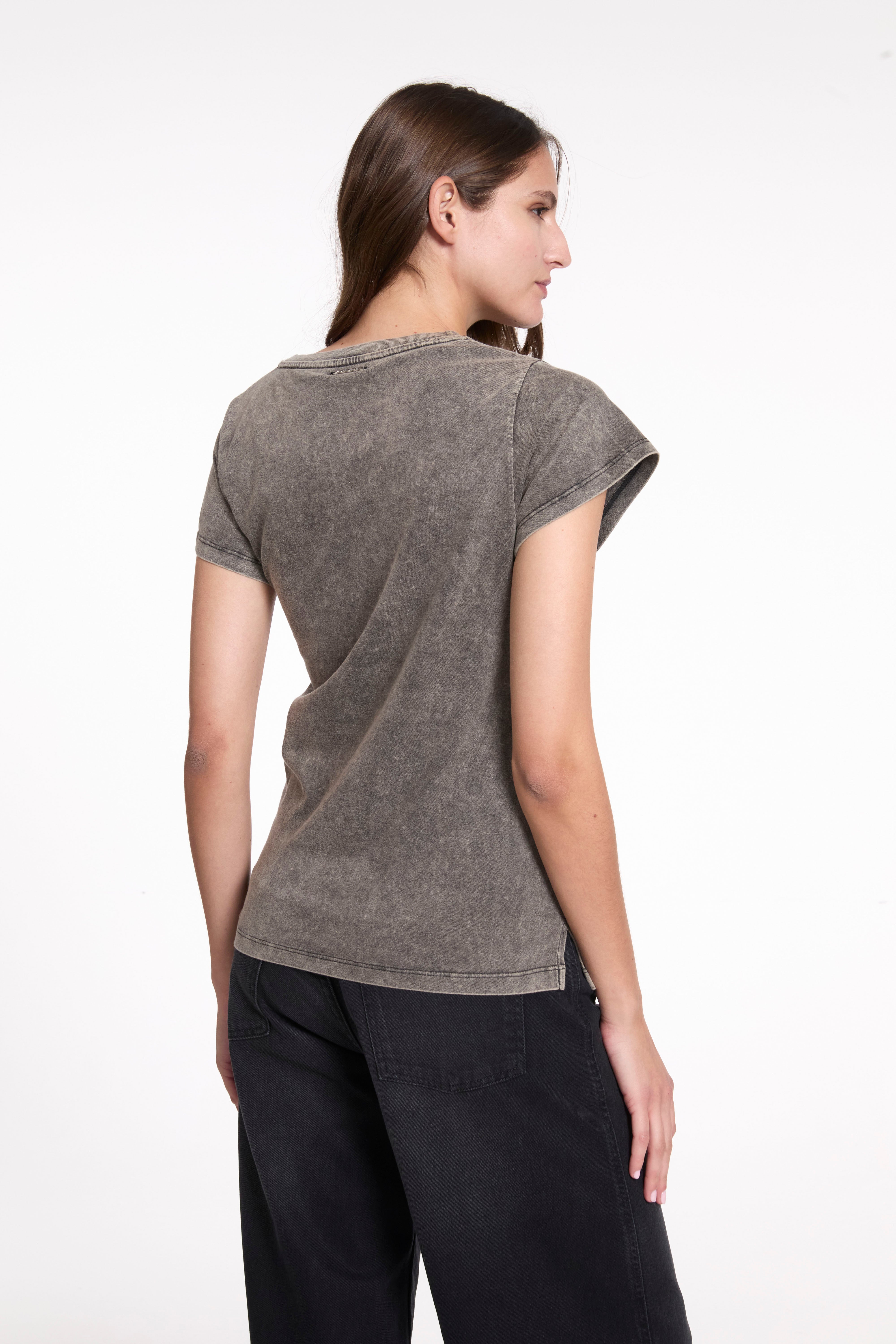 REMERA GLOW