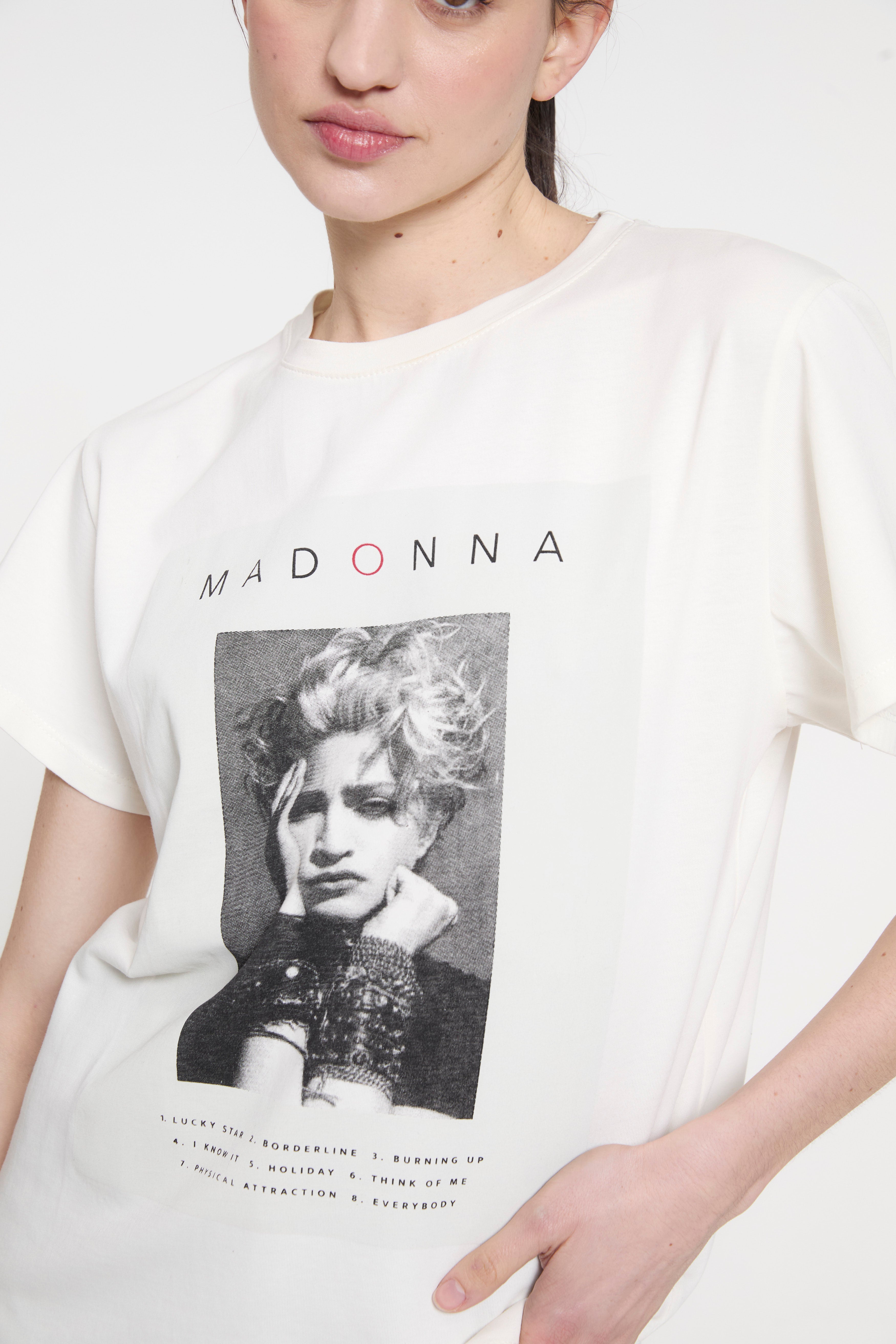 REMERA MADONNA
