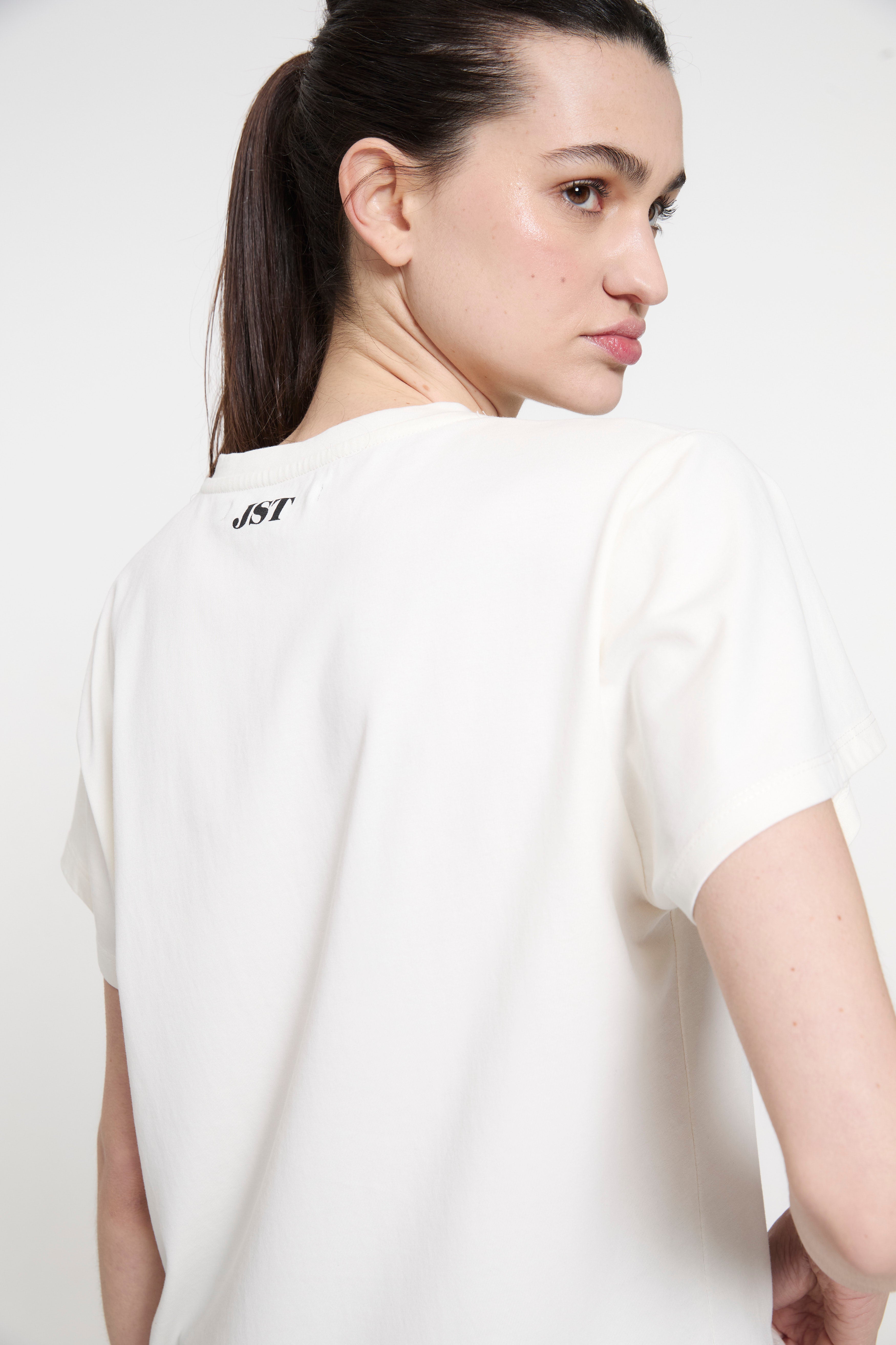 REMERA MADONNA
