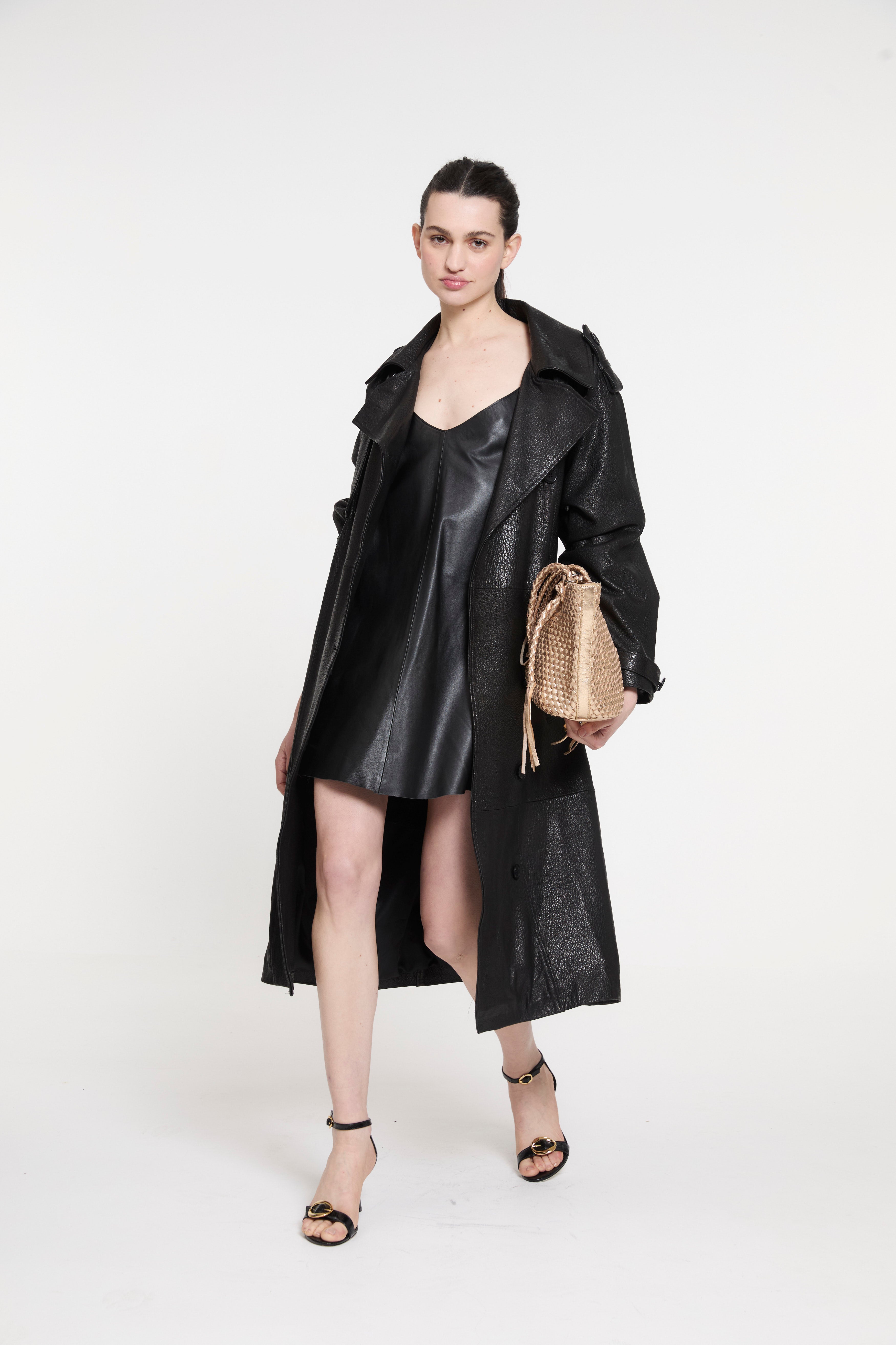 TRENCH RAIN