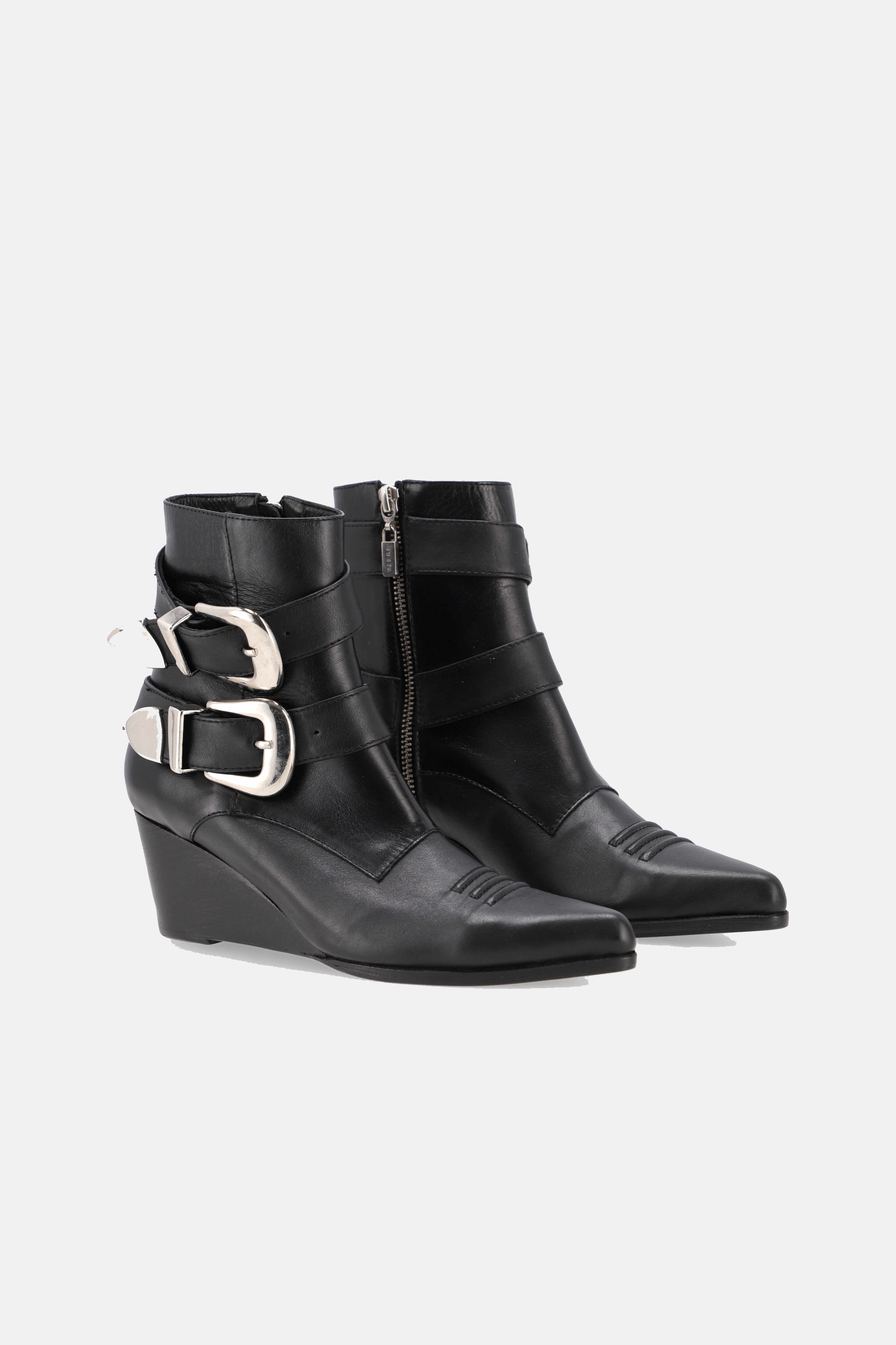 BOTA AUSTEN